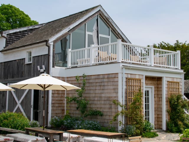 Croteaux Vineyards by Anne Cruz