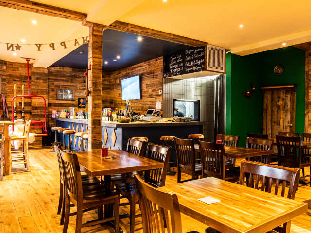 Cuckoo Clock Brauhaus Miami by Cleveland Jennings / @eatthecanvasllc