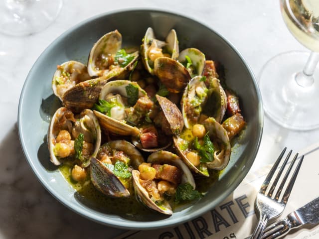 Cúrate Bar de Tapas by Evan Sung