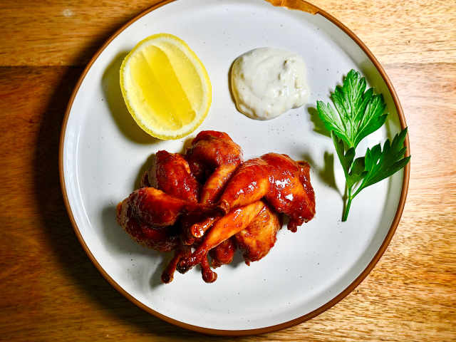 Kome y Toma by Nick Middleton