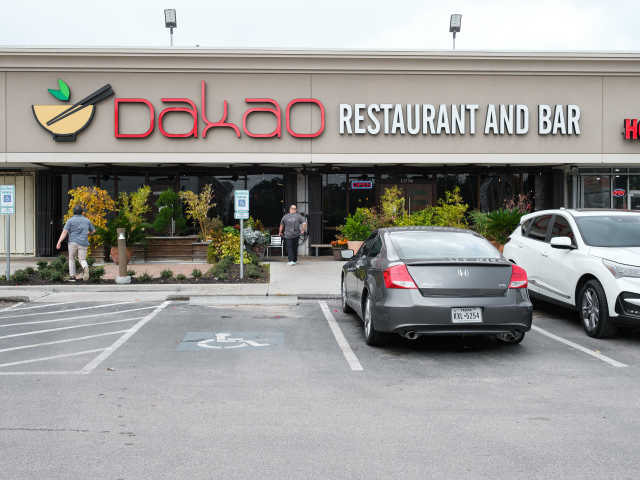 Dakao by Quit Nguyen