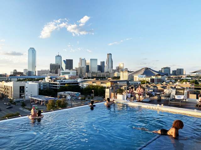 The Gallery Lounge by Gabe Bergado