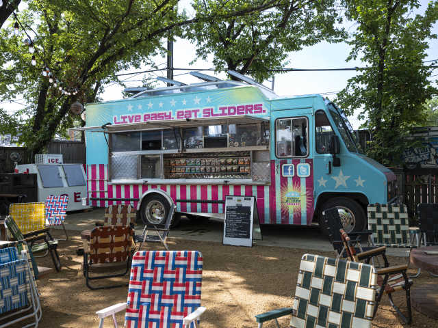 Easy Slider - Deep Ellum by Nancy Farrar