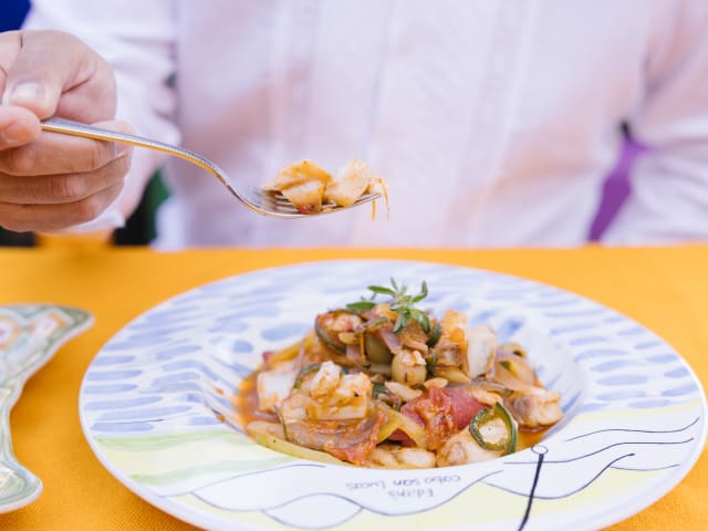 Edith's Restaurante by Alicia Vera