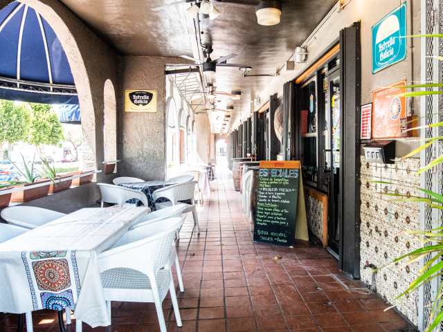 El Rincon Asturiano by Cleveland Jennings / @eatthecanvasllc