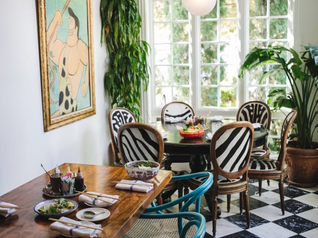 Elizabeth Street Café by Maggie Svoboda