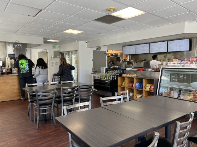 Emmita’s Café by Julia Chen