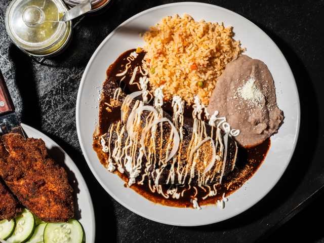 Epazote Mexican Restaurant by Cleveland Jennings / @eatthecanvasllc