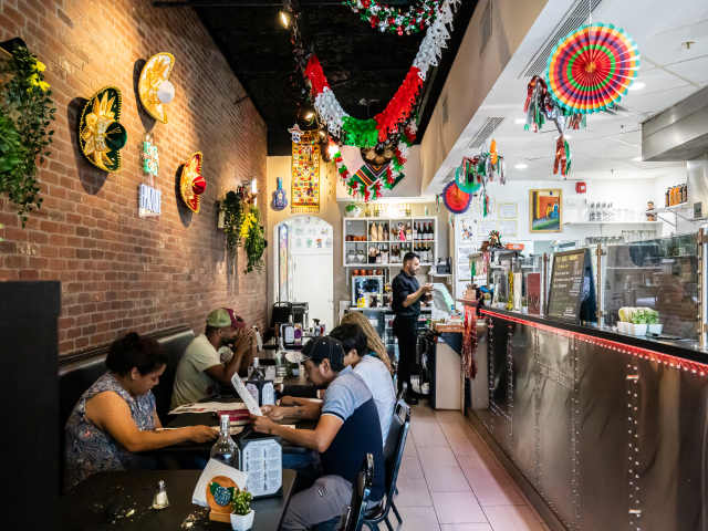 Epazote Mexican Restaurant by Cleveland Jennings / @eatthecanvasllc