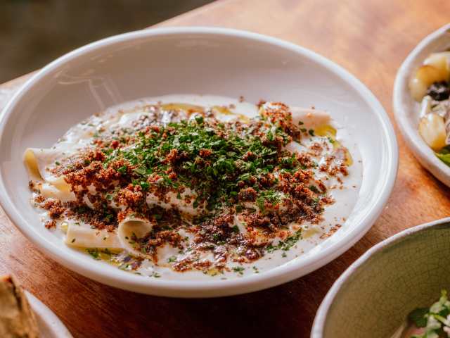 EZSRA by Rasa Urnieziute