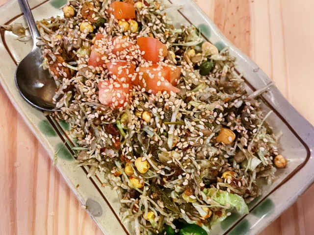 Burmese Kitchen by Julia Chen