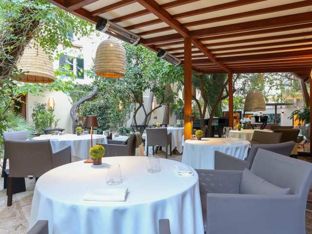 Fera Palma Restaurant by Flor Galarza