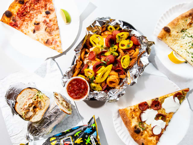 Far Out Pizza by Cleveland Jennings / @eatthecanvasllc