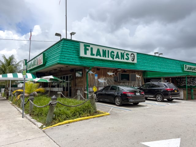Flanigan's Seafood Bar and Grill by Tasty Planet