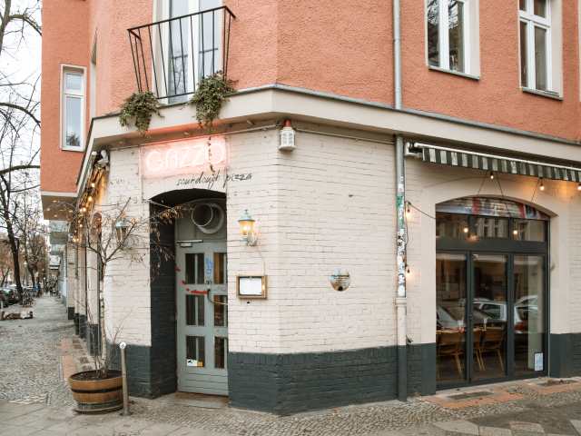 Gazzo by Rasa Urnieziute