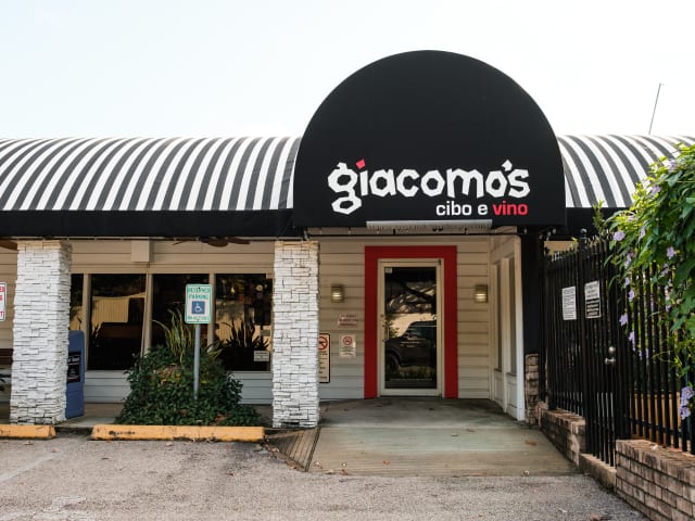 Giacomo's Cibo e Vino by Quit Nguyen