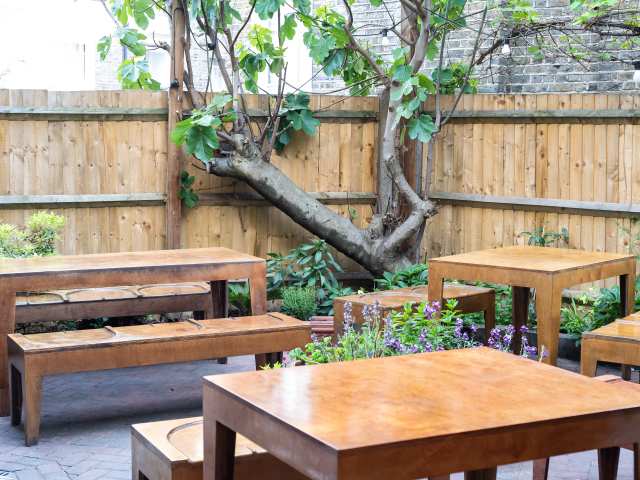 Theo's by Giulia Verdinelli