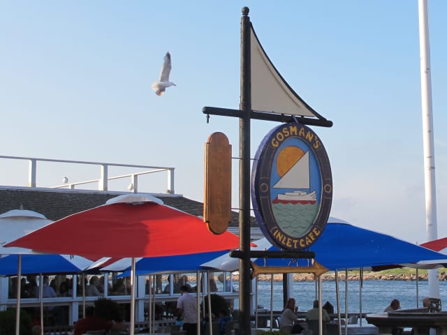 Gosman's Clam Bar by Infatuation - Reviews