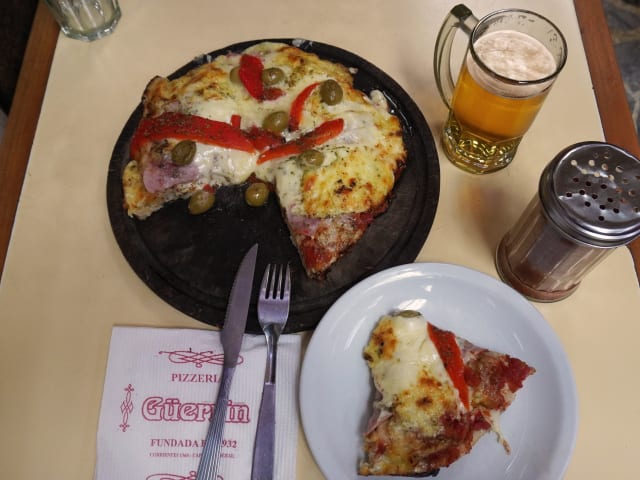 Güerrín by Martín Chavesta