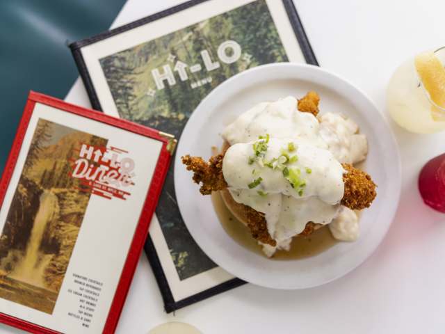 Hi-Lo Diner by Moonlit Road