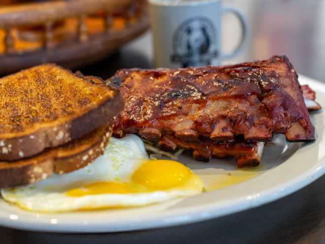 Aspen Hickory House by Craig Turpin