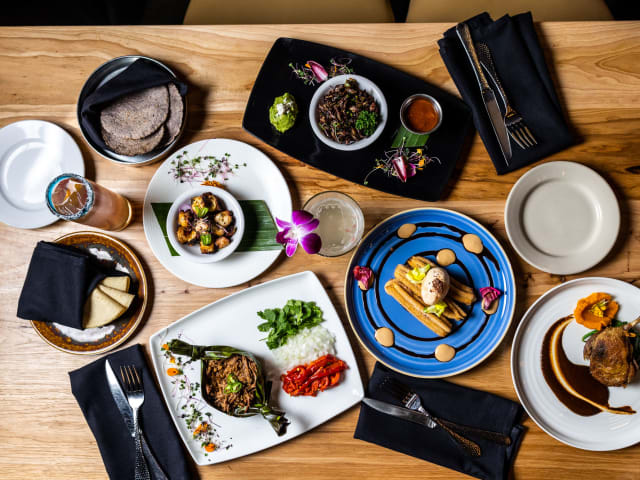 Hugo’s Restaurant and Sports Bar by Richard Casteel