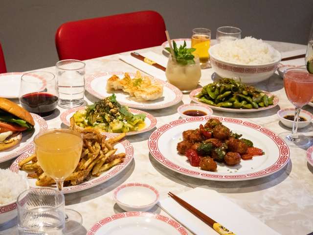 Mimi’s Chūka Diner by Caroline Webb