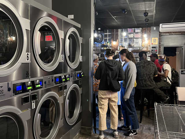 Pearl Lee's Washtub by Willa Moore