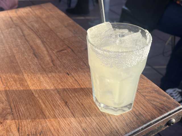 El Techo - Now Cubita by Ricky Rodriguez