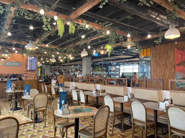 Sonoma - Gatwick North by Rianne Shlebak