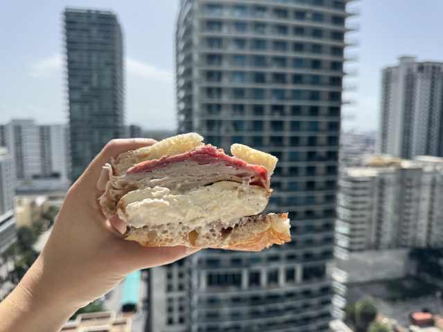 Jholano's Deli - Brickell by Mariana Trabanino