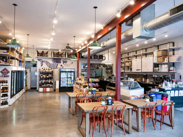 Joe'z Bayside Market and Cafe by Nate Watters