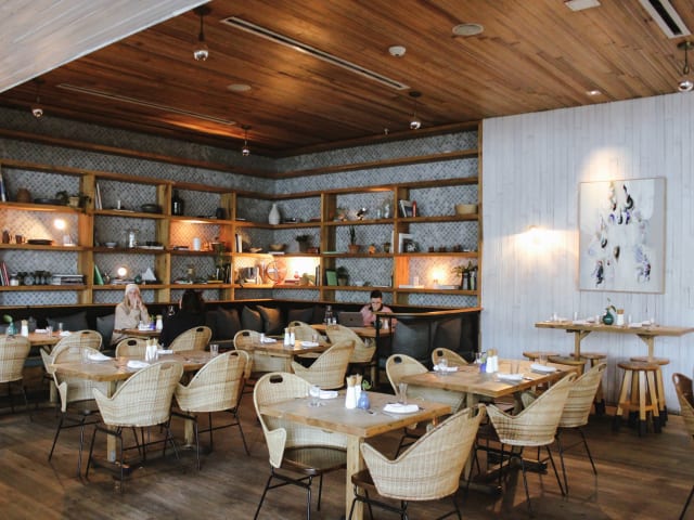 Café No Sé by Holly Dirks