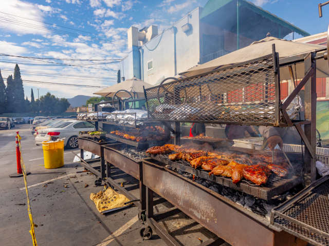 Handy Market, Choice Meats, Wine Store, Craft Beer Shop, Bottle Shop, Butcher by Jakob Layman