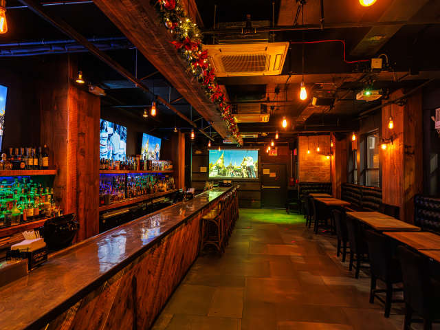 Space Karaoke Bar & Lounge | Koreatown NYC by Alex Staniloff