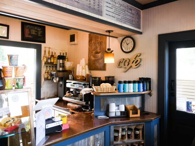 Rolling Bay Cafe by Chona Kasinger