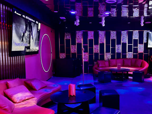 King KTV by John Ringor