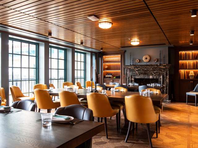 Klaw Miami by CLEVELAND JENNINGS / @EATTHECANVASLLC