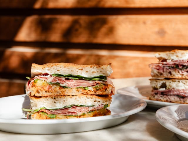 Tre Mani by Jessie Clapp