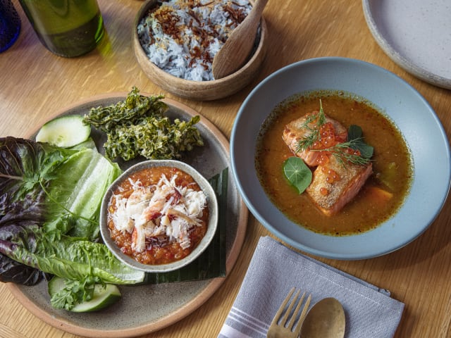 หลังบ้าน อีทเทอรี่ Lang-Baan Eatery รวมอาหารจานเด็ด by Stu Mullenberg