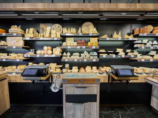 Fromagerie Laurent Dubois by Wenkang Shan