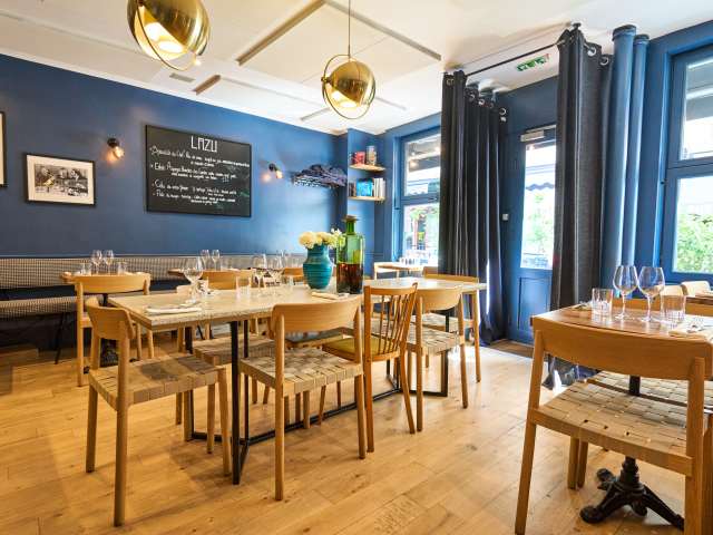 LAZU Restaurant (Bouillon47) by Wenkang Shan