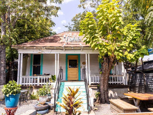 Licha's Cantina by Richard Casteel