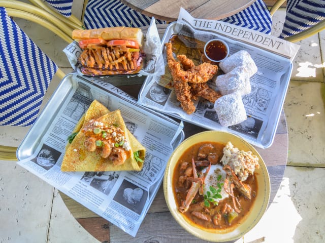 Louis & Steen's | Market Orleans by Gregory Watkins