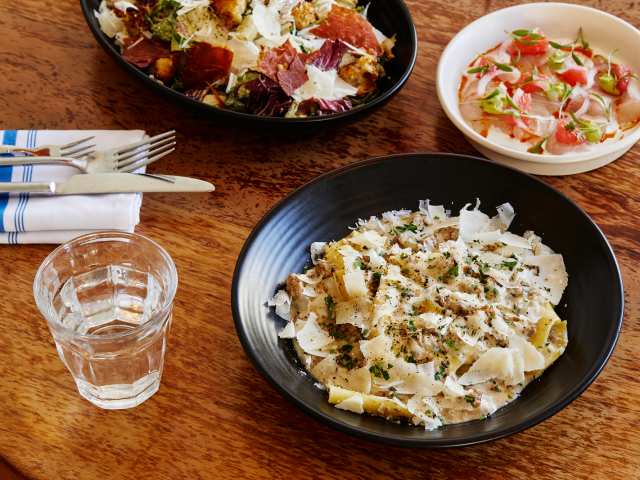 Pearl 6101 by Melissa Zink