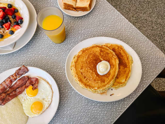 Majestic Diner by Sarah Newman