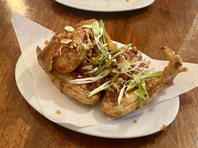 Mama Mu's Bistro by Ricky Rodriguez