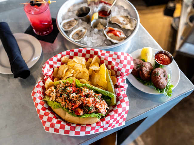 Martini's Seafood House by Richard Casteel