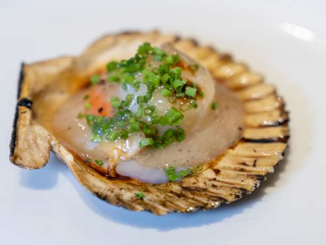 MAUN Grill Bar by Markel Redondo