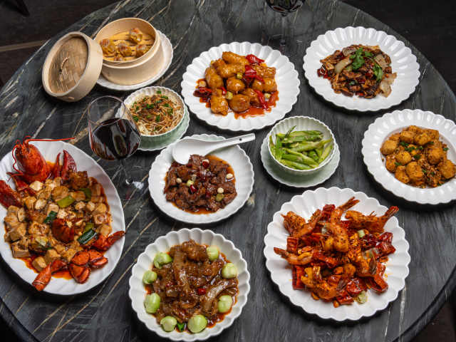 MEILI 沉香 by Nile Brown